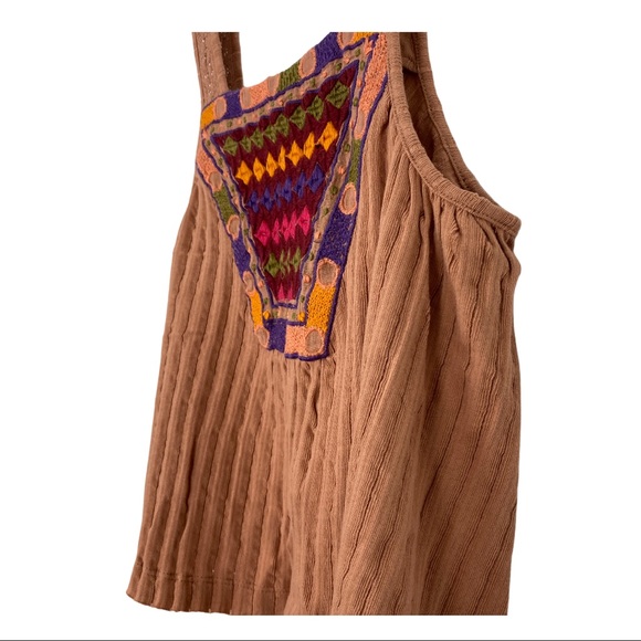 NWT Urban Outfitters Tank top Brown Embroidered XS - Picture 7 of 8